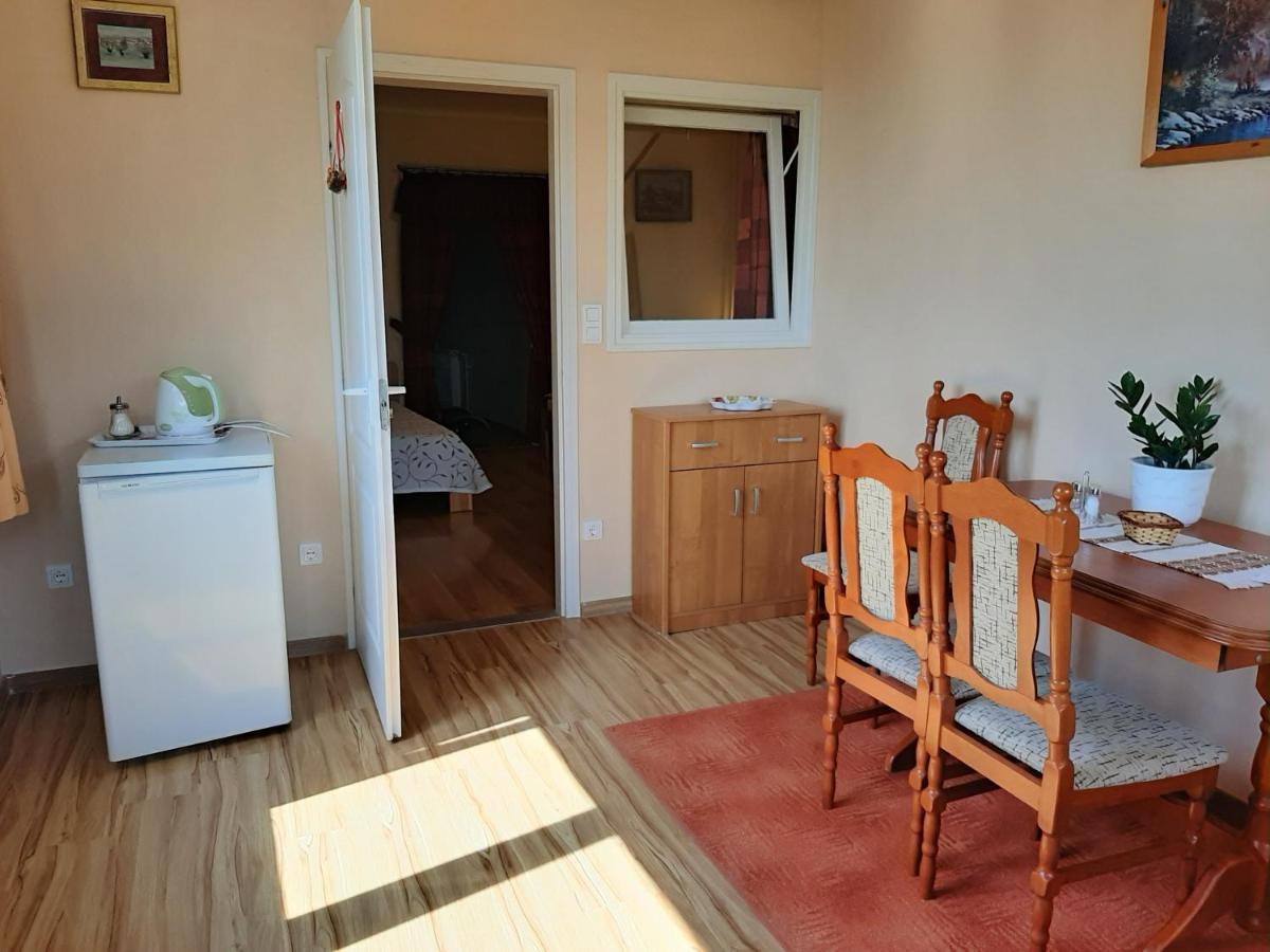 Bed and Breakfast Rozsakert Vendeghaz Szigliget Zewnętrze zdjęcie