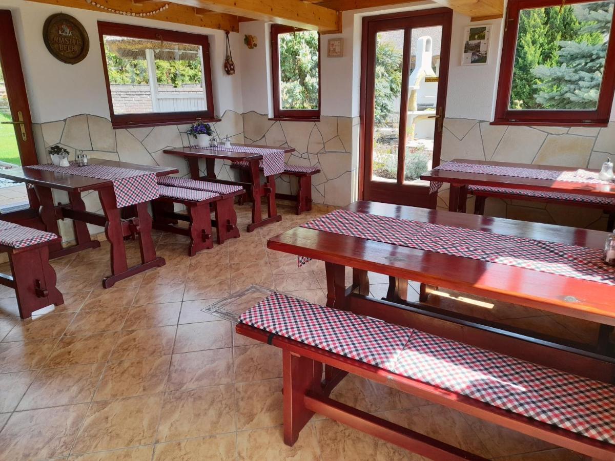 Bed and Breakfast Rozsakert Vendeghaz Szigliget Zewnętrze zdjęcie