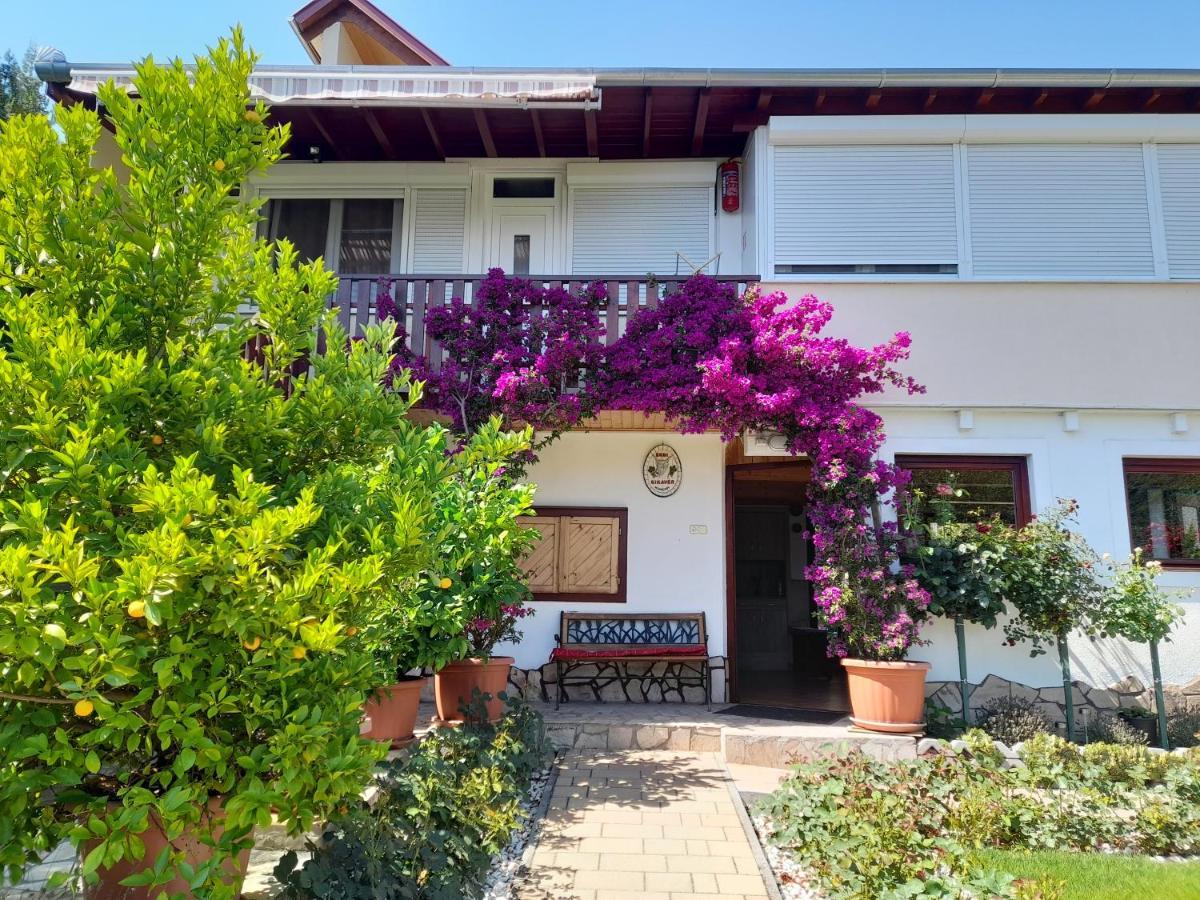 Bed and Breakfast Rozsakert Vendeghaz Szigliget Zewnętrze zdjęcie